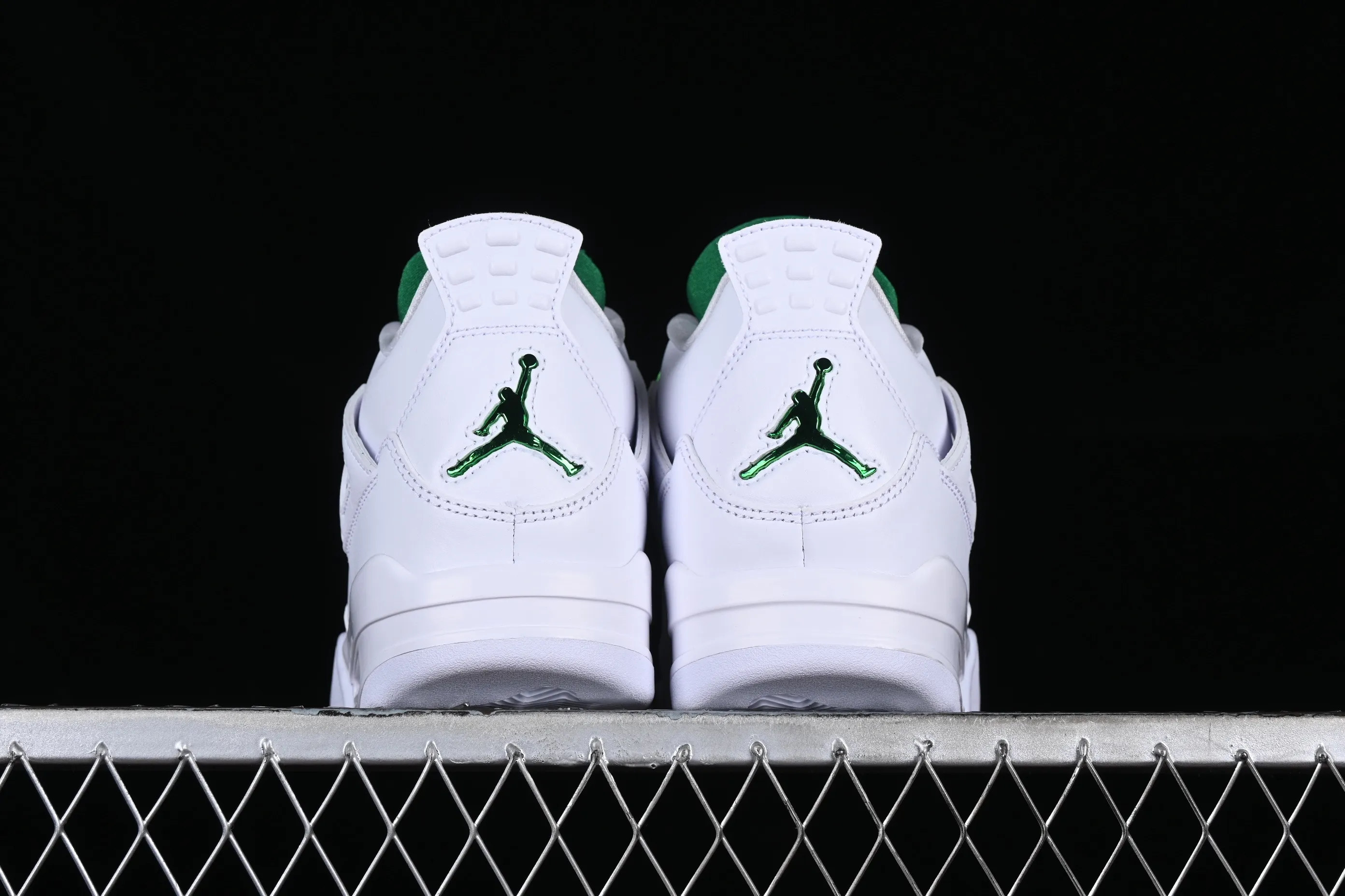 All categories Air Jordan Jordan series basketball shoes Air Jordan 4 GX foreign trade version Air Jordan 4 "Pine Green" AJ4 Joe 4 white and green first layer genuine standard CT8527-113